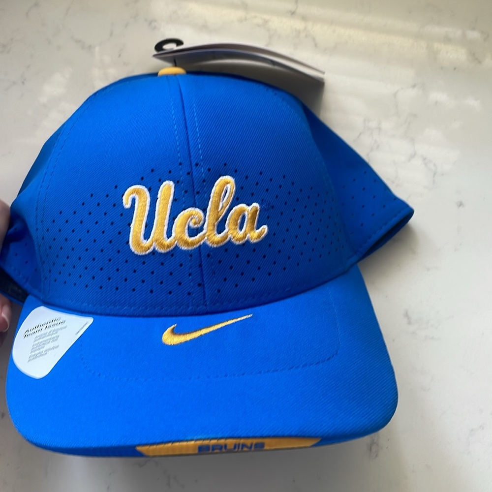 UCLA Nike baseball Cap unisex nwt